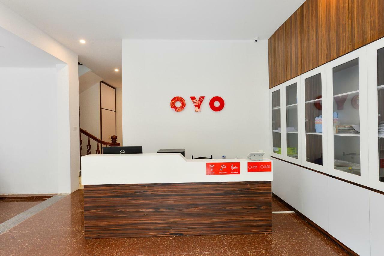 Oyo 317 Kim Cuong Hotel 2 Ханой Экстерьер фото